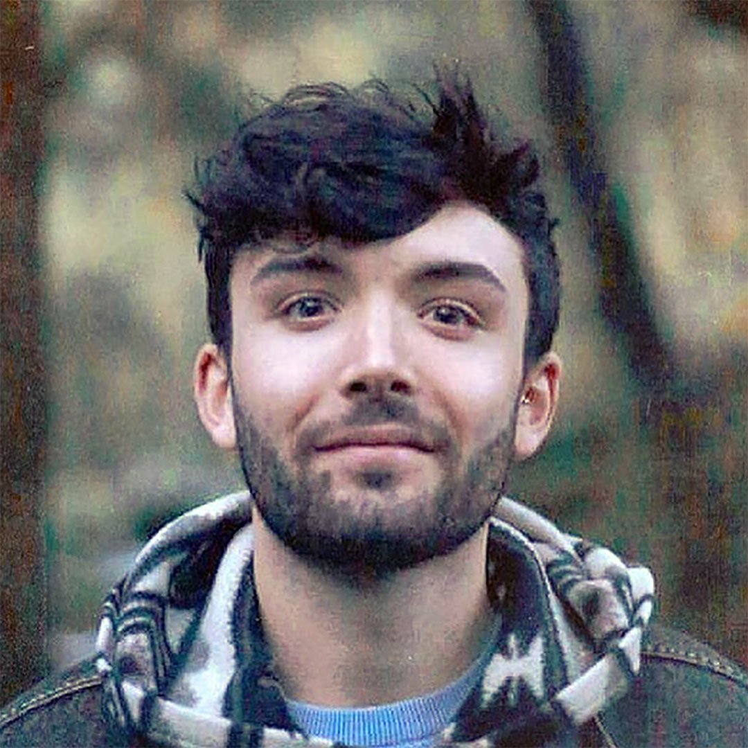 Oscar Blue